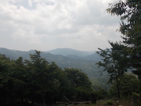 三郡山