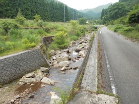 三郡山