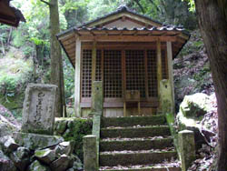 比地の滝