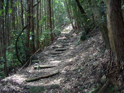 丹生山と帝釈山