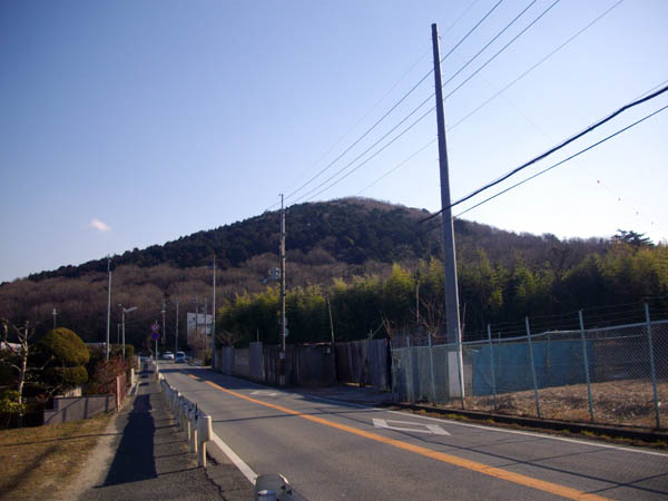 雄岡山