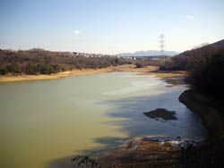 雌岡山・雄岡山