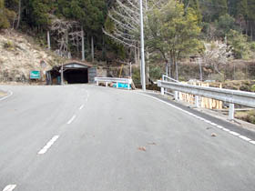 母栖山