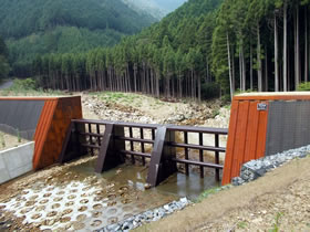 三国岳