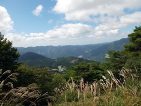 東山