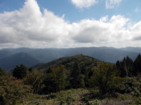 東山
