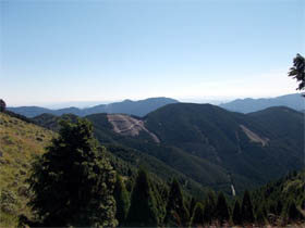 白岩山