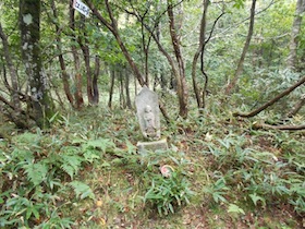 三国平・長義山・ダルガ峰