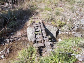 阿舎利山