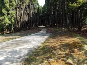 岡ノ上三山（おかのうえさんざん）+暁晴山