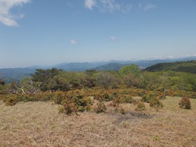岡の上三山+暁晴山
