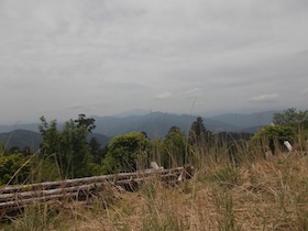 大海里山